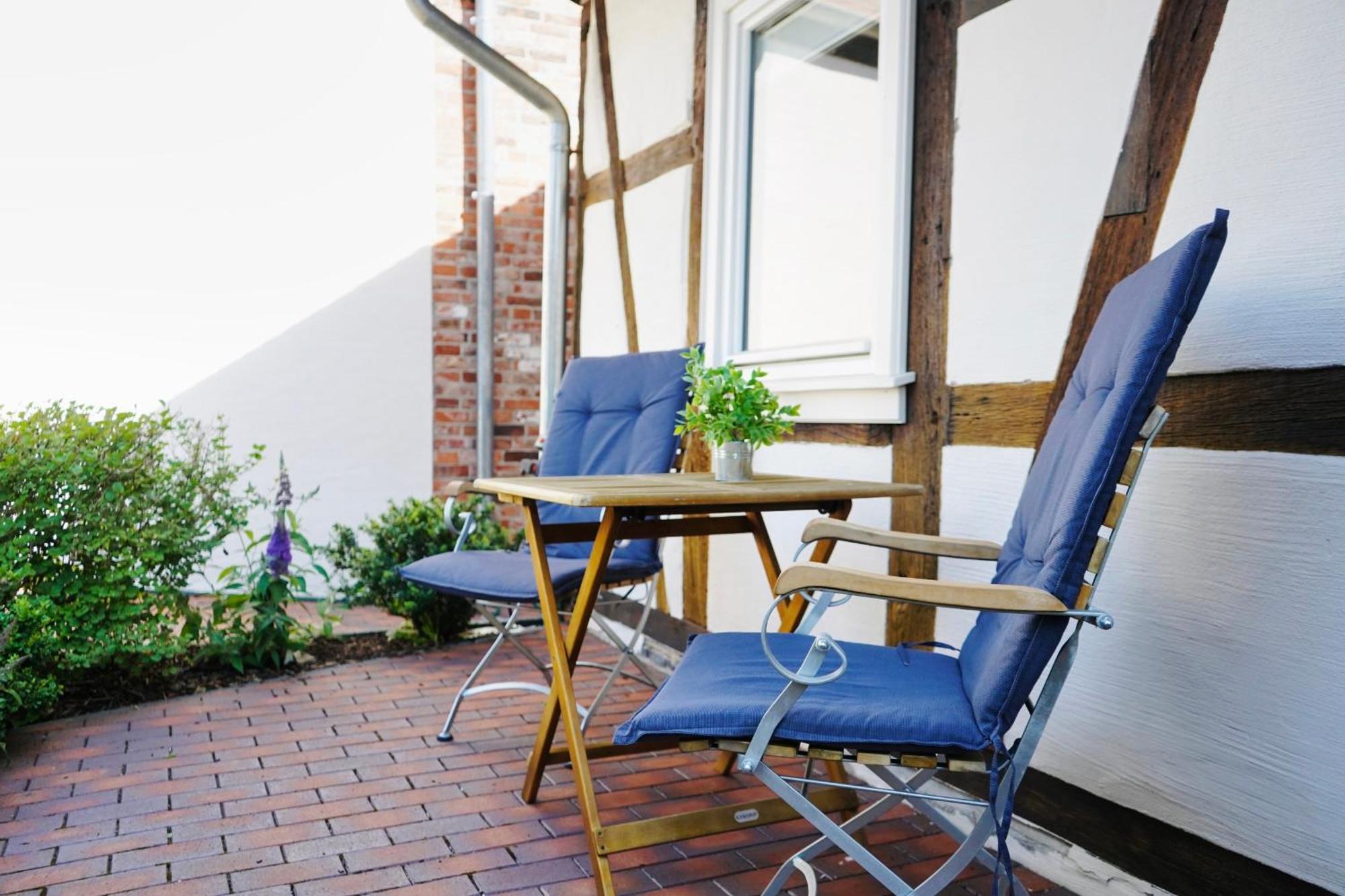 Altstadt Apartment II - Terrasse- Waschmaschine- Parkplatz Wolfsburg Exteriör bild